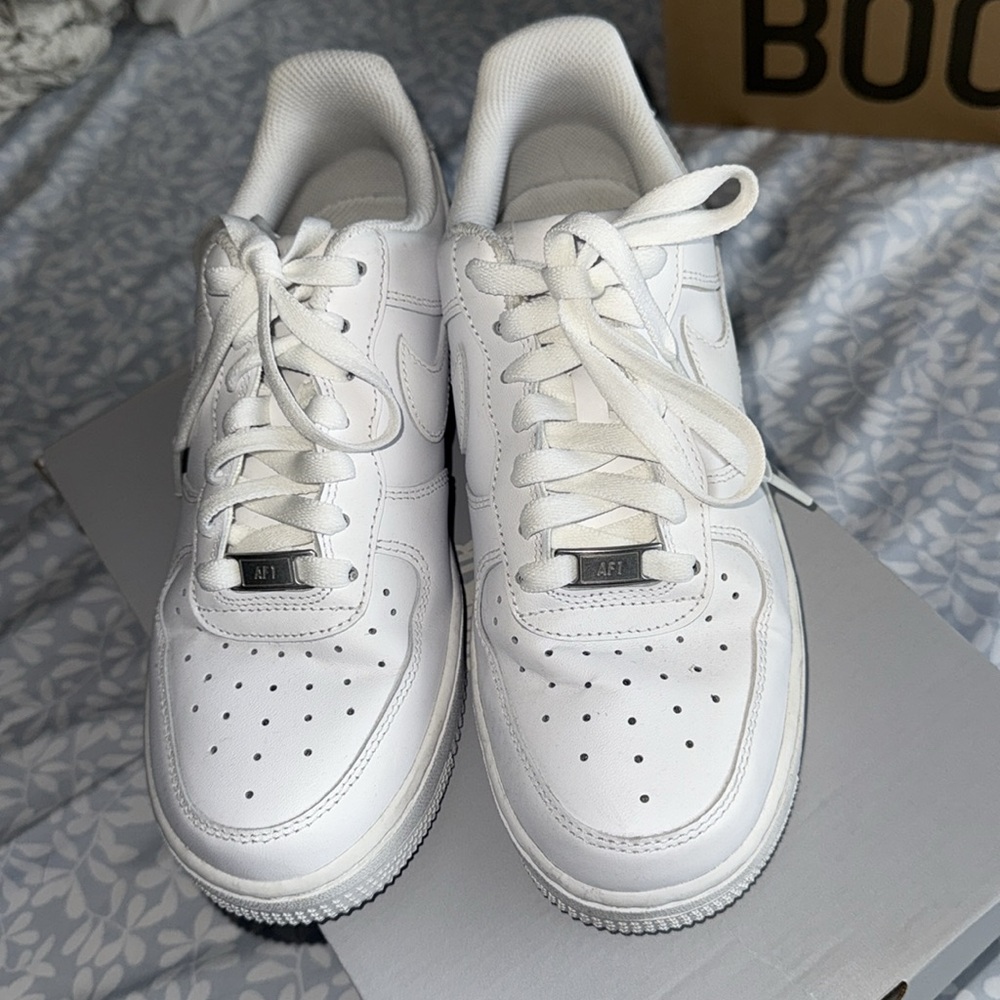 White Air Force 1